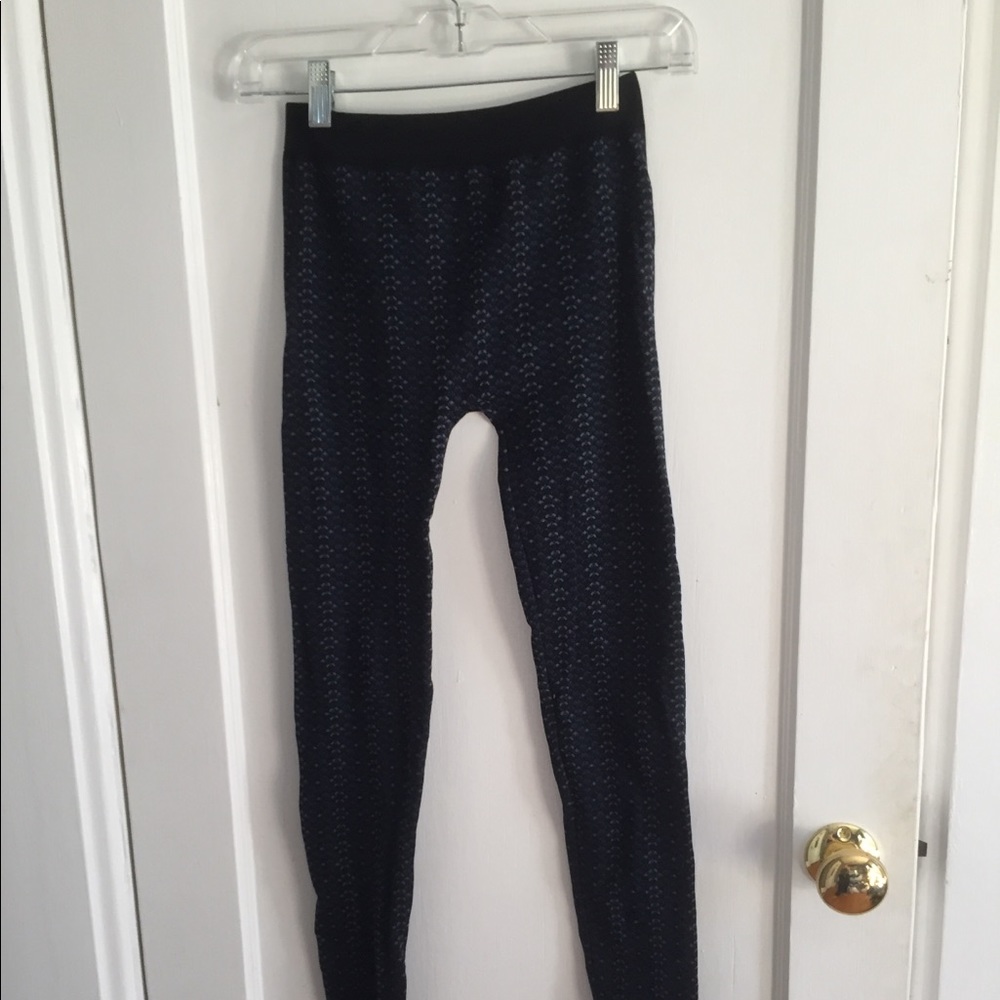 Patterned leggings, great condition